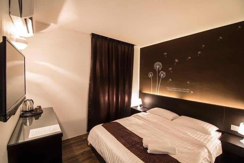 The Grace Hotel Muar Ngoại thất bức ảnh